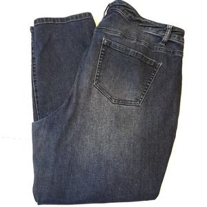 Lane Bryant Cropped Basic Faded Blue Jeans Size 16